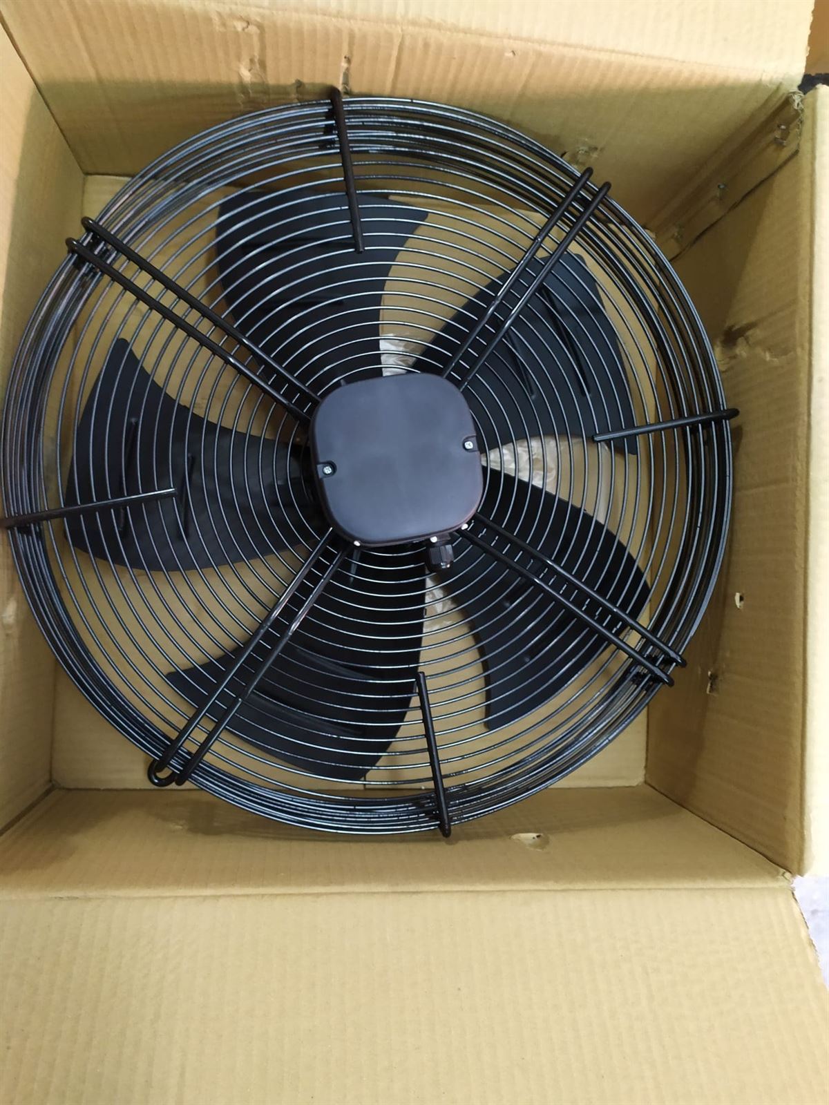 VENTILADOR FRIGORIFICO, CAMARA FRIGORIFICA, AXIAL, PALA DIAMETRO 450MM, 230V, 250 W, 1,15 A, 8 MICROFARADIOS, 1350 RPM, 4600 M3/h,   YWF4E-450S, 16UN313 - Imagen 2