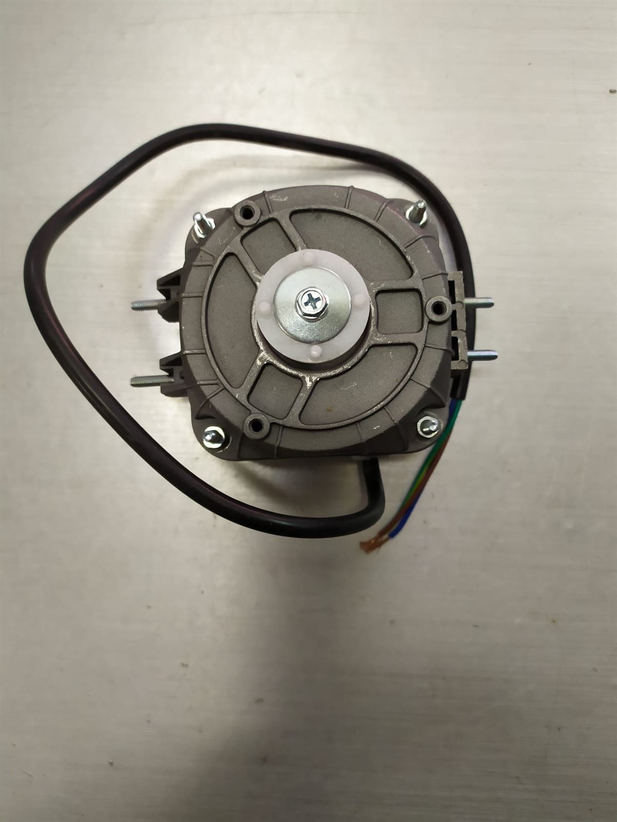 VENTILADOR FRIGORIFICO CONDENSADOR, 10W, 220V,   VE10 - Imagen 1