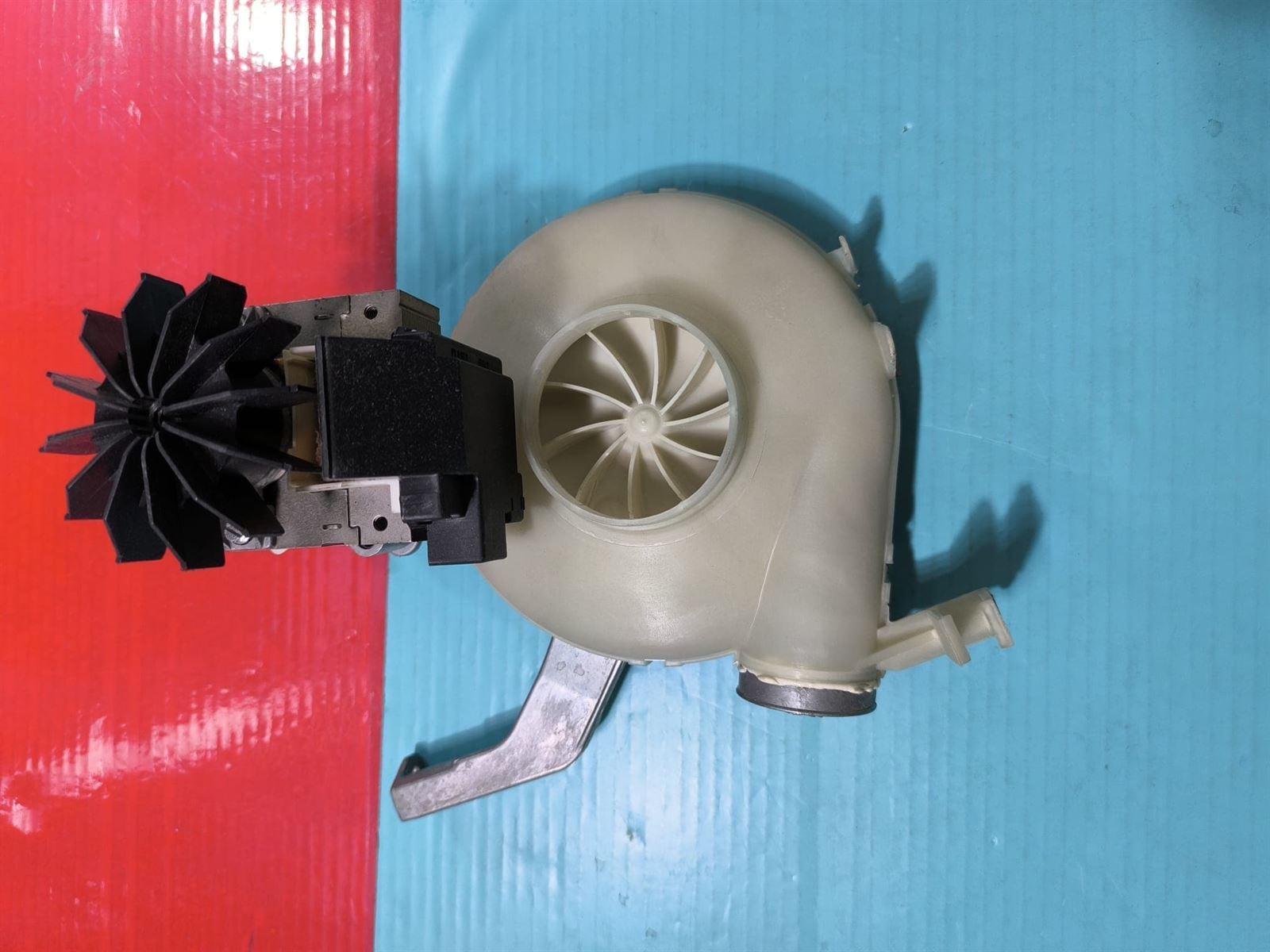 VENTILADOR MOTOR CORREA LAVASECADORA AEG, ELECTROLUX, ZANUSSI, W1003, 1248256107 - Imagen 2